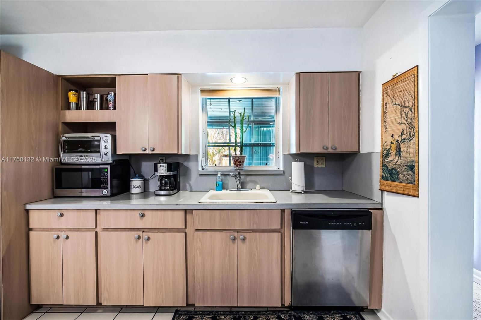 Real estate property located at 20700 Island Rd, Miami-dade, Cutler Ridge Sec 4, Cutler Bay, FL