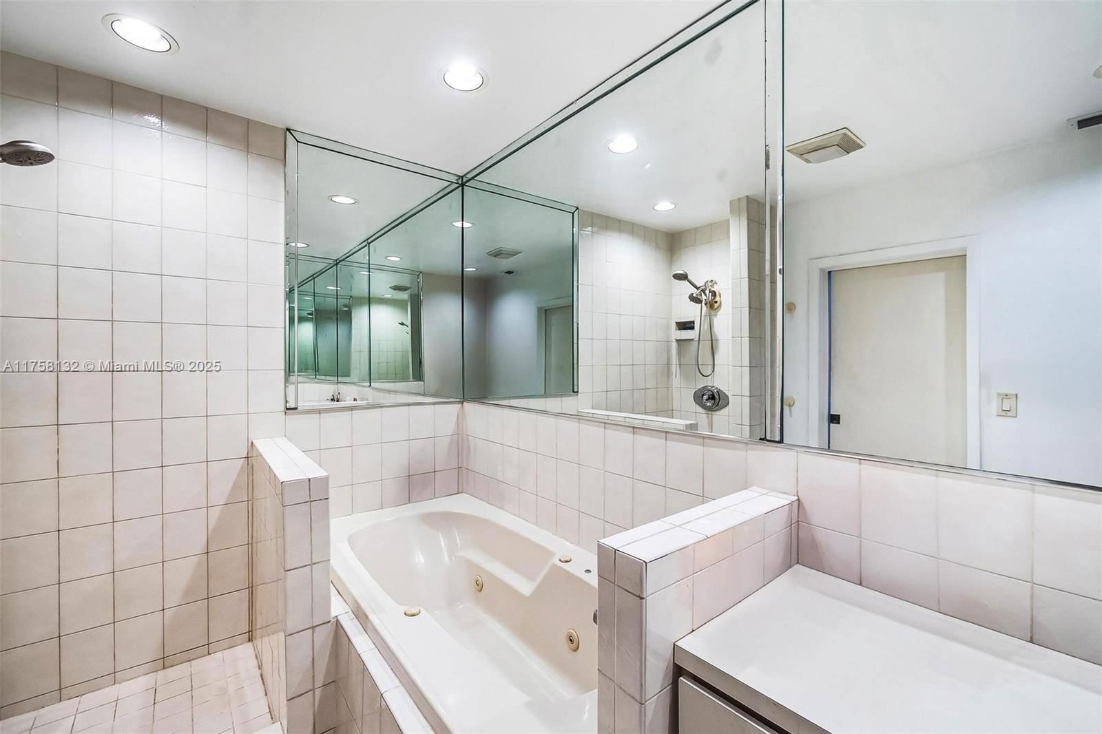 Real estate property located at 20700 Island Rd, Miami-dade, Cutler Ridge Sec 4, Cutler Bay, FL