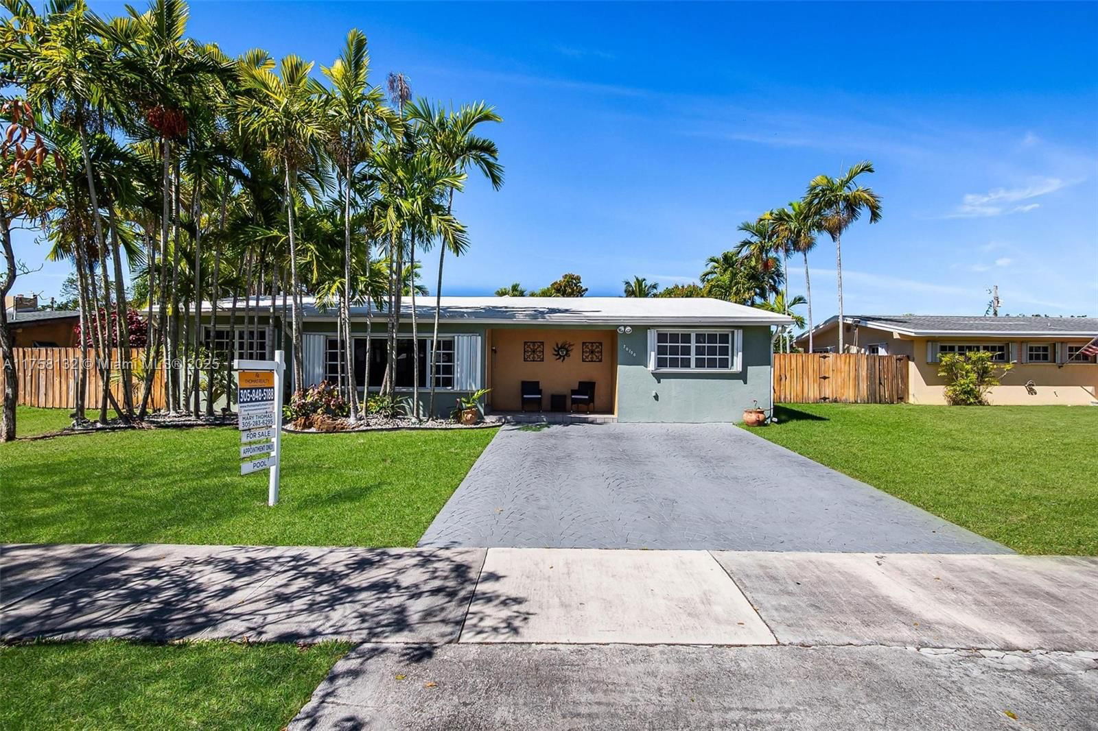 Real estate property located at 20700 Island Rd, Miami-dade, Cutler Ridge Sec 4, Cutler Bay, FL