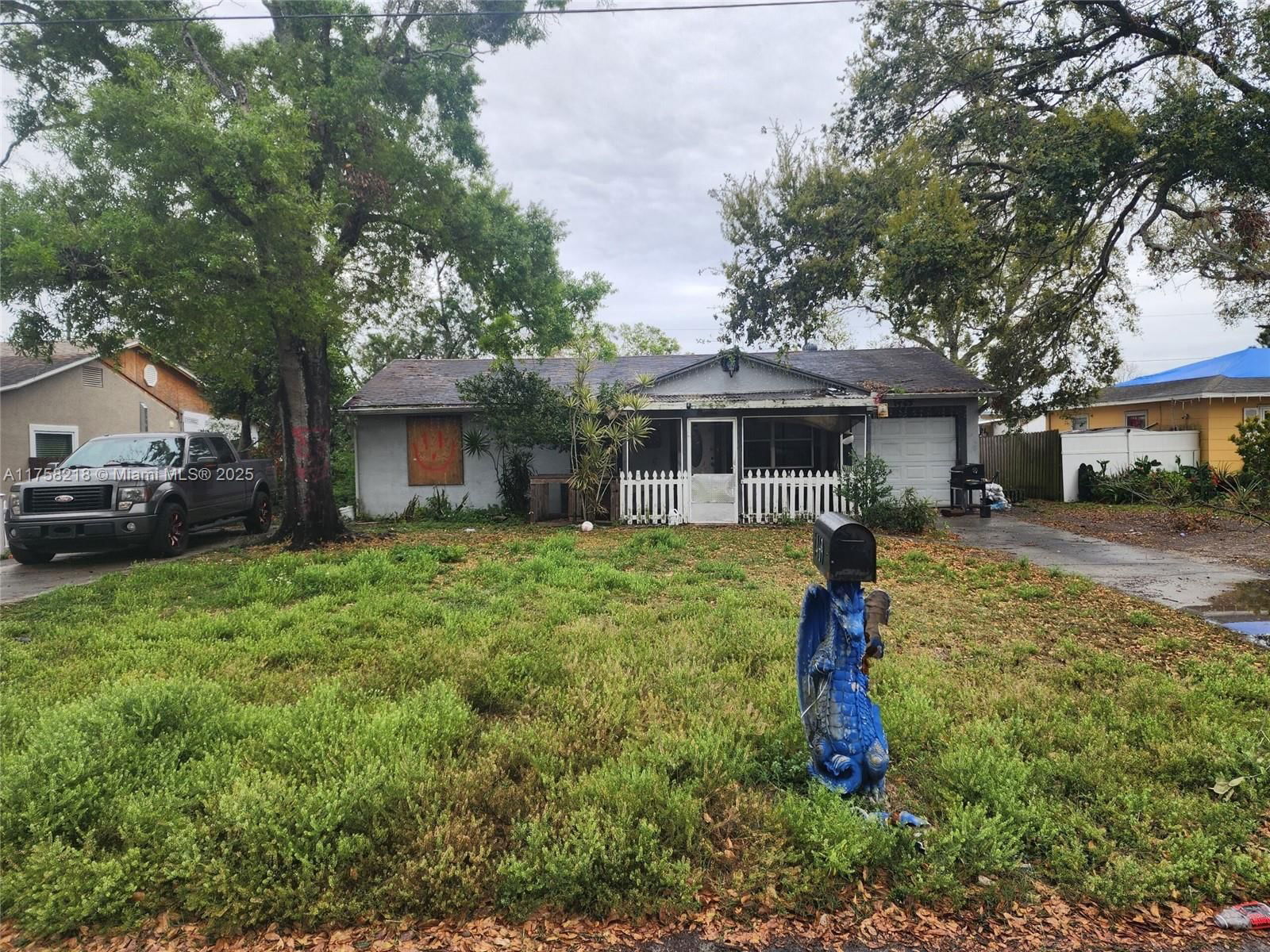 Real estate property located at 1469 YOUNG AV, Other, Sall's Sub Blk C, Lot 5, Other City - In The State Of Florida, FL
