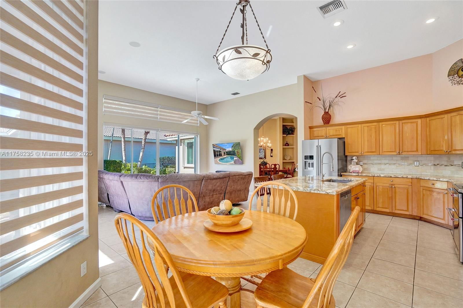 Real estate property located at 526 118th Ave, Broward, Mariners Cove Of Eagle La, Coral Springs, FL