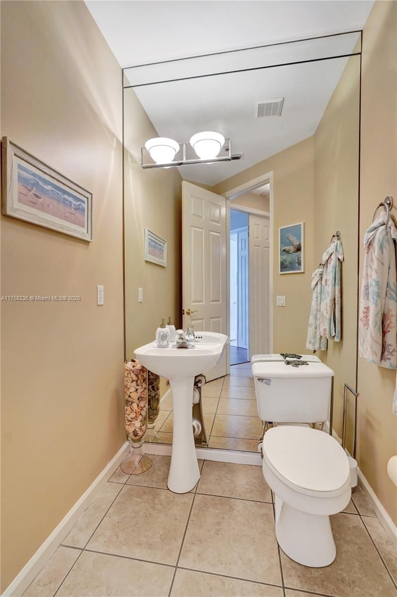 Real estate property located at 526 118th Ave, Broward, Mariners Cove Of Eagle La, Coral Springs, FL