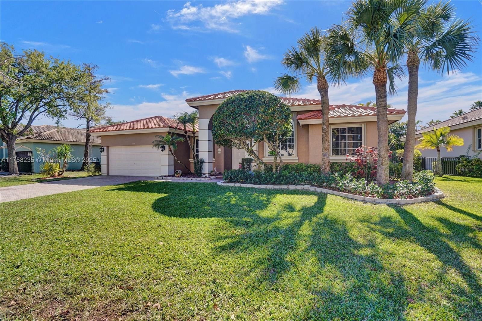 Real estate property located at 526 118th Ave, Broward, Mariners Cove Of Eagle La, Coral Springs, FL