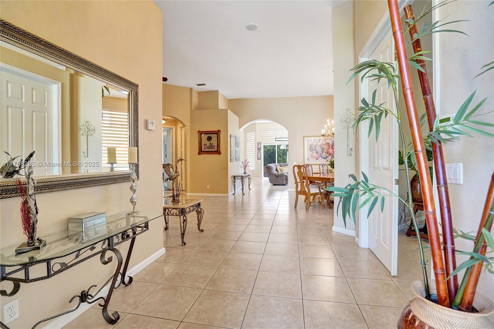 Real estate property located at 526 118th Ave, Broward, Mariners Cove Of Eagle La, Coral Springs, FL
