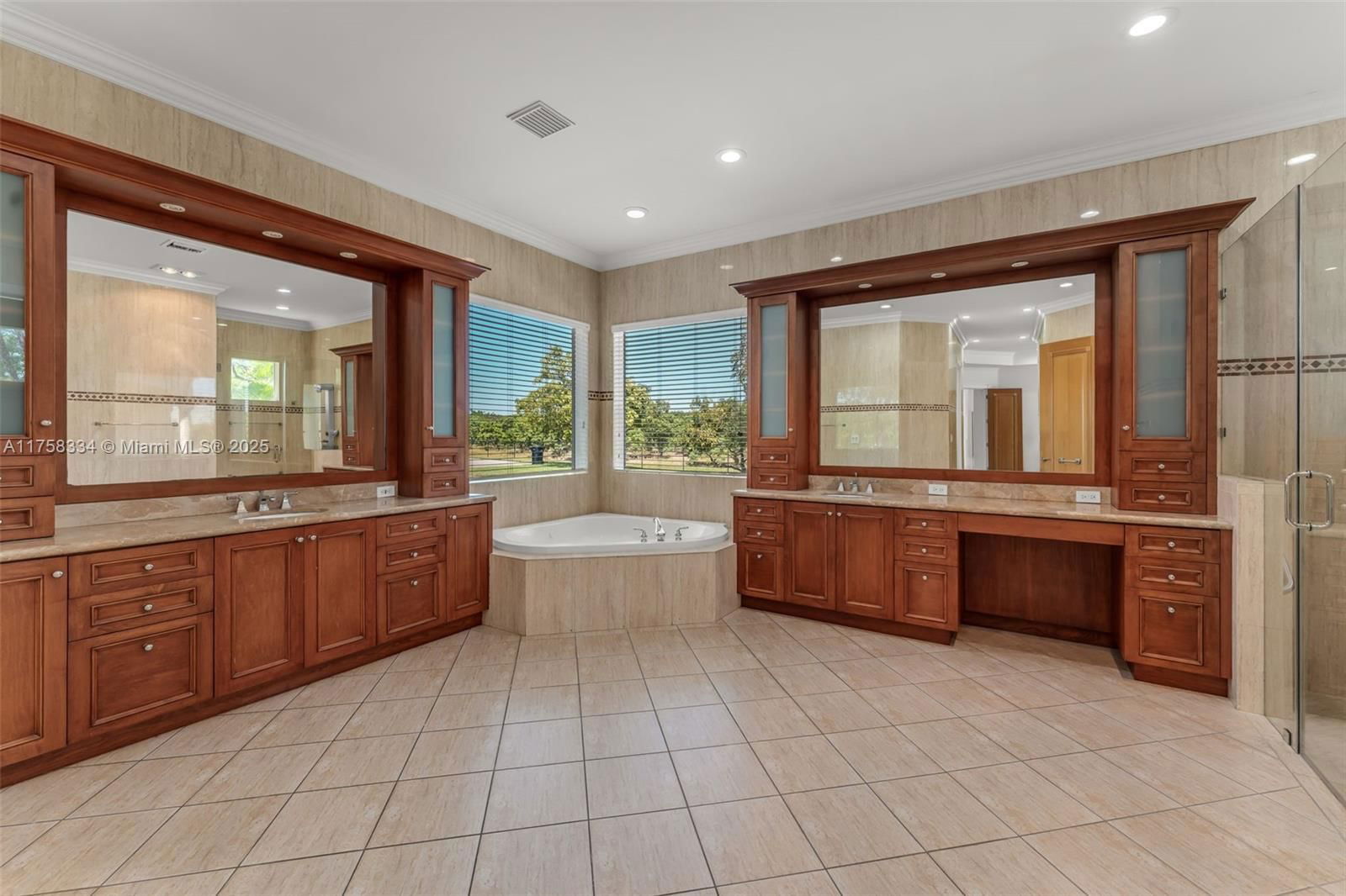 Real estate property located at 14950 179th Ave, Miami-dade, 5 Acre Venue Opp, Miami, FL