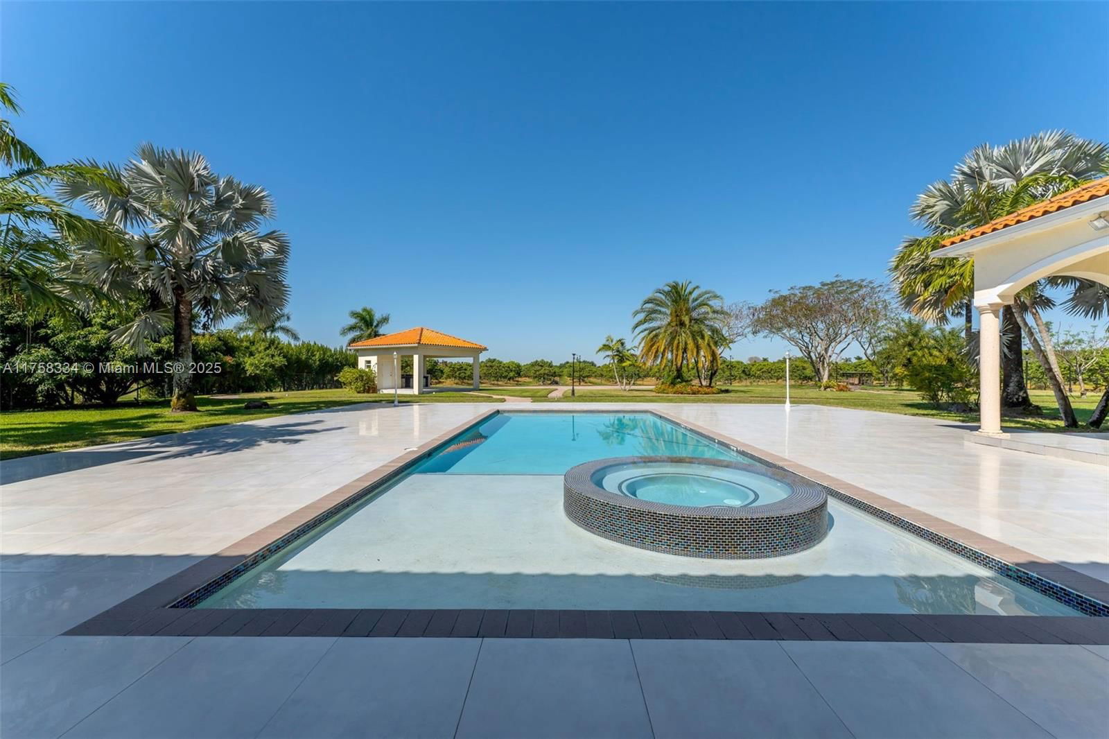 Real estate property located at 14950 179th Ave, Miami-dade, 5 Acre Venue Opp, Miami, FL