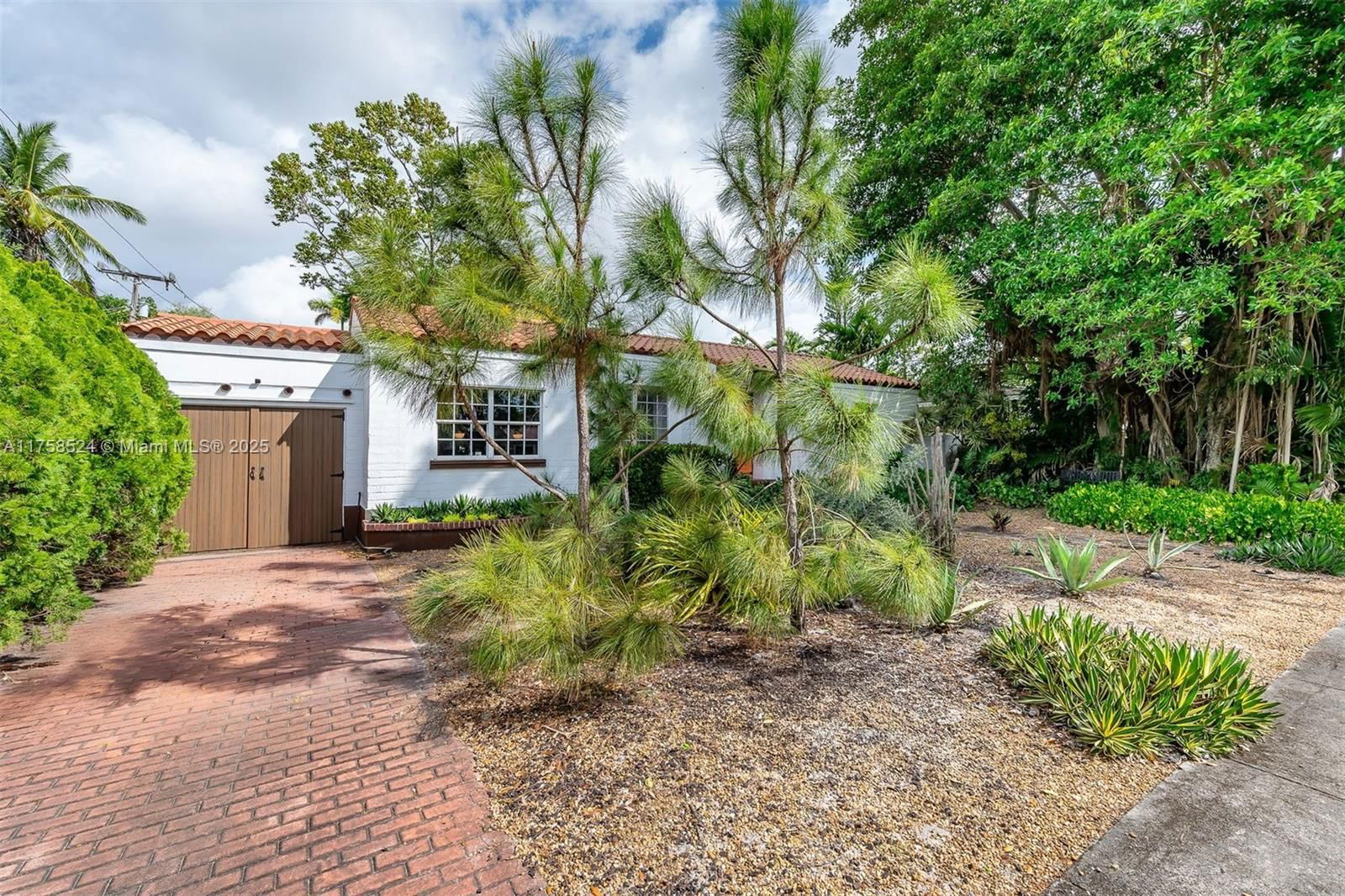 Real estate property located at 551 Morningside Dr, Miami-dade, Rev Pl Sec 2 Cc Estates, Miami Springs, FL