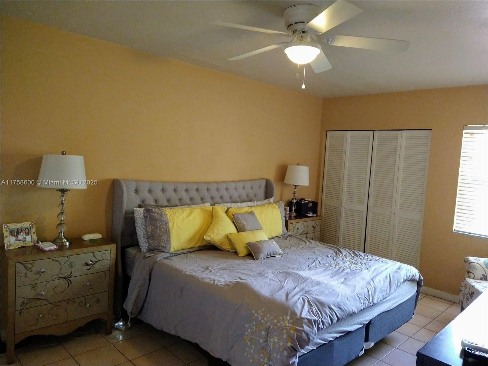 Real estate property located at 1916 72nd St, Miami-dade, Chambers Land Company Sub, Hialeah, FL