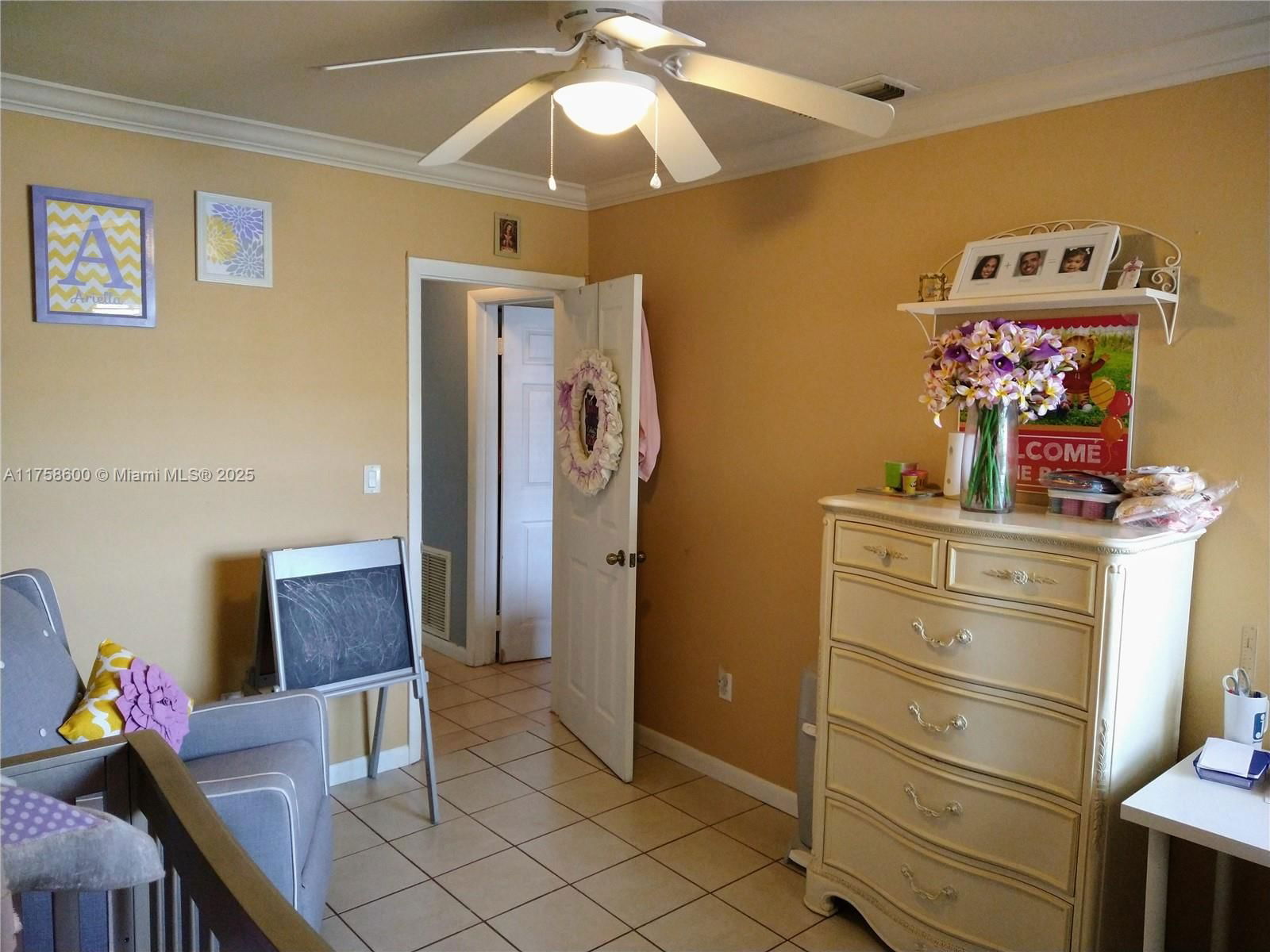 Real estate property located at 1916 72nd St, Miami-dade, Chambers Land Company Sub, Hialeah, FL