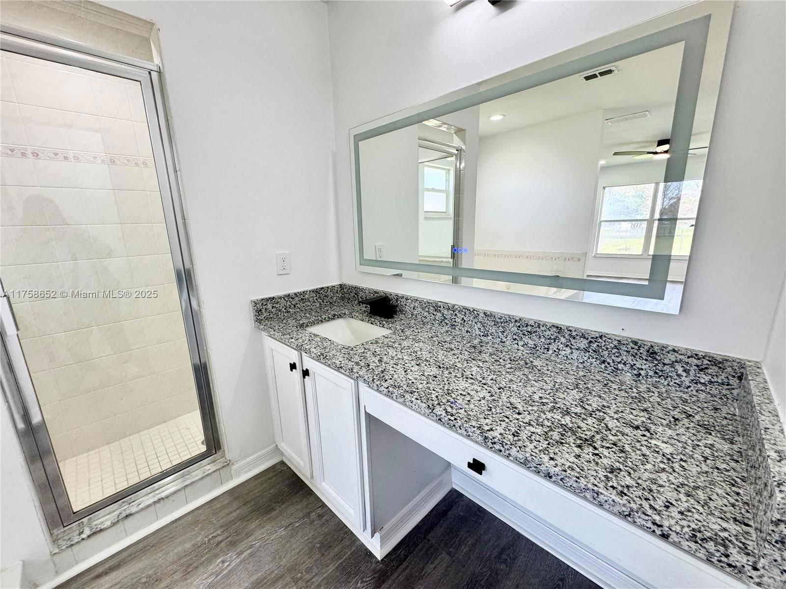 Real estate property located at 1390 Patricia Street, Osceola, Emerald Lake Colony Unit 2, Kissimmee, FL