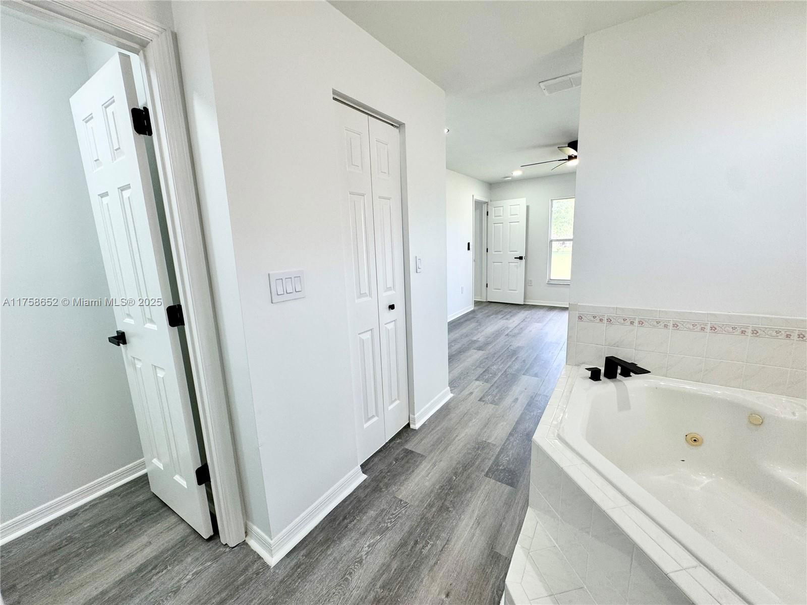 Real estate property located at 1390 Patricia Street, Osceola, Emerald Lake Colony Unit 2, Kissimmee, FL