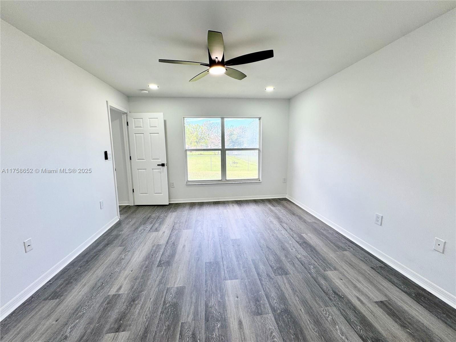 Real estate property located at 1390 Patricia Street, Osceola, Emerald Lake Colony Unit 2, Kissimmee, FL