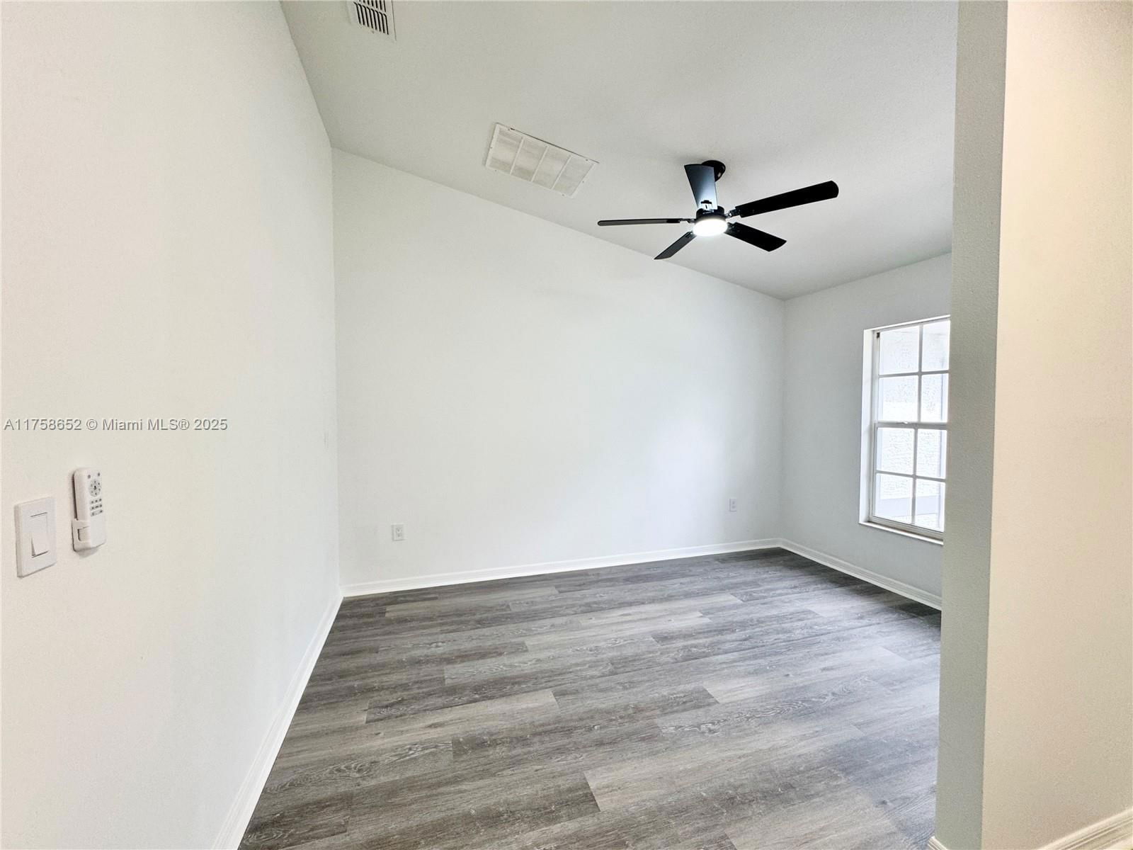 Real estate property located at 1390 Patricia Street, Osceola, Emerald Lake Colony Unit 2, Kissimmee, FL