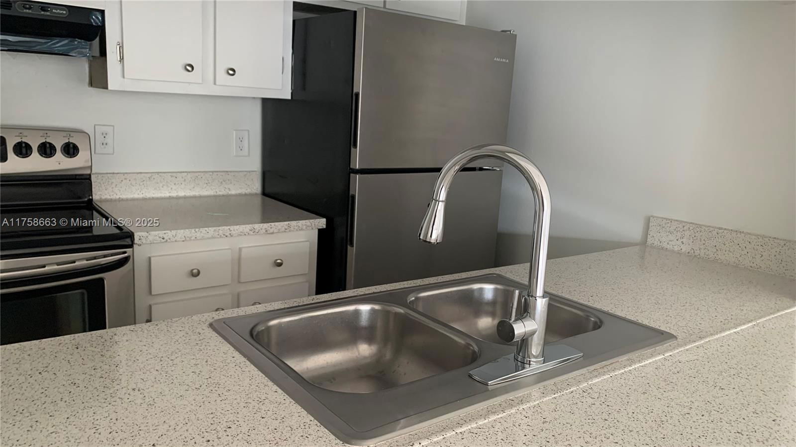 Real estate property located at 10001 Atlantic Blvd #224, Broward, Tara Gardens 1 Condo, Coral Springs, FL