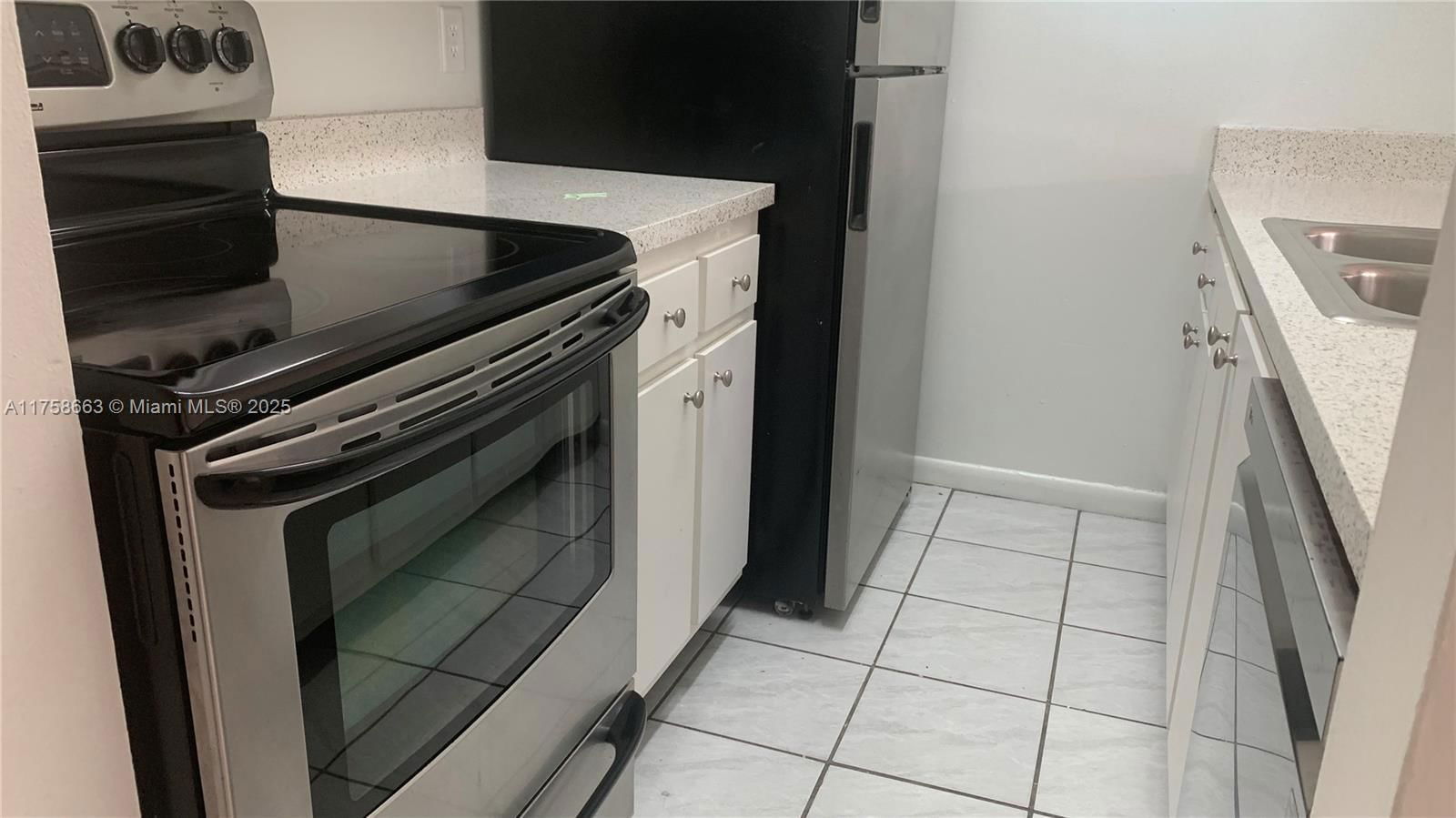 Real estate property located at 10001 Atlantic Blvd #224, Broward, Tara Gardens 1 Condo, Coral Springs, FL