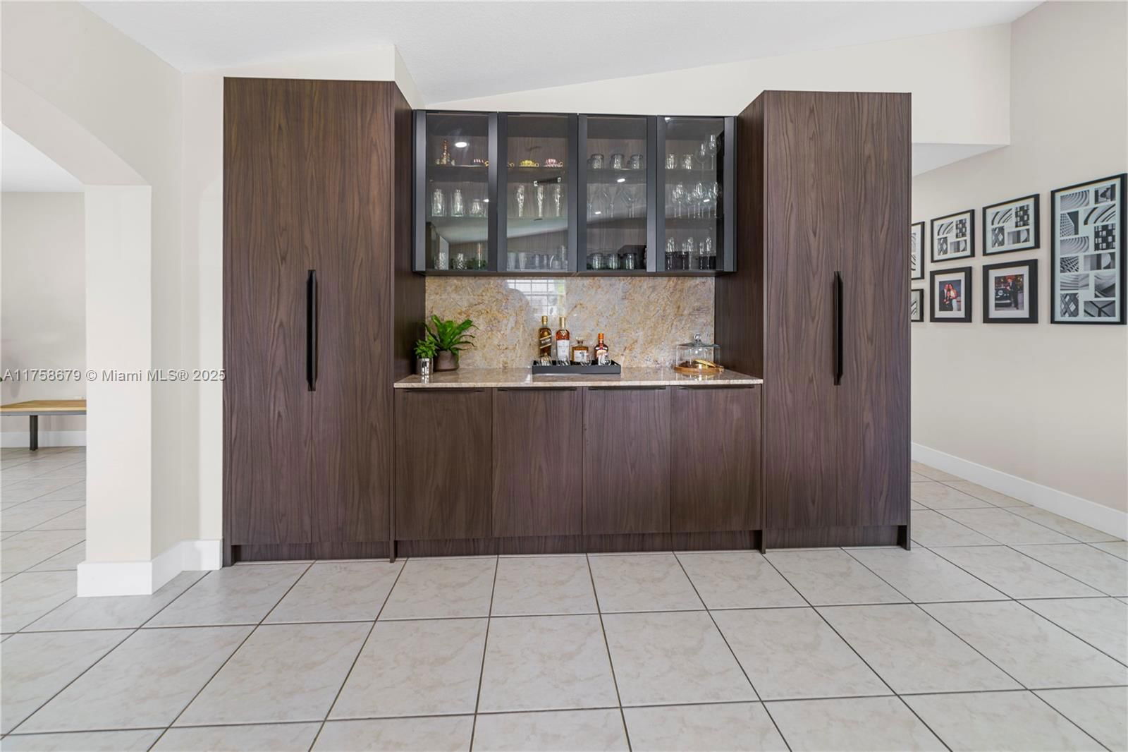 Real estate property located at 15028 173rd Ter, Miami-dade, Mayte Sub Revised, Miami, FL
