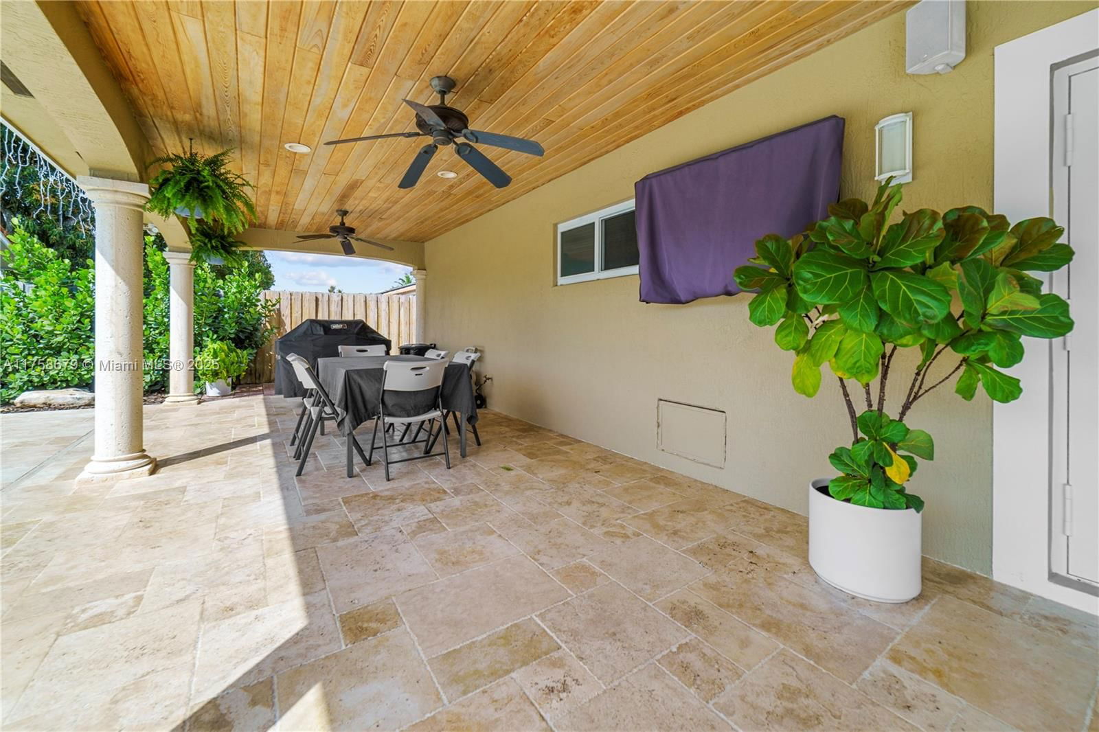 Real estate property located at 15028 173rd Ter, Miami-dade, Mayte Sub Revised, Miami, FL