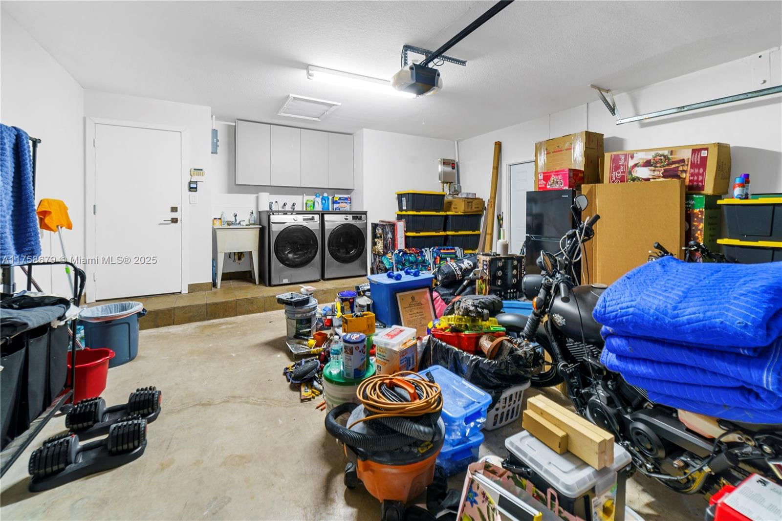 Real estate property located at 15028 173rd Ter, Miami-dade, Mayte Sub Revised, Miami, FL
