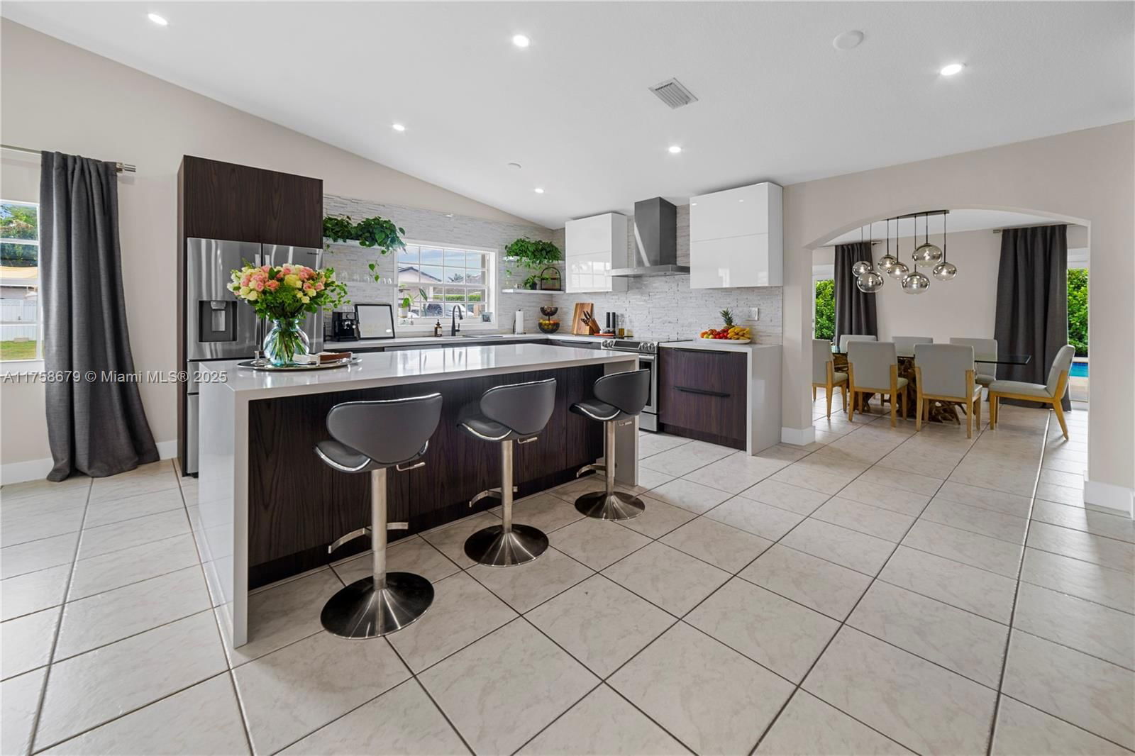 Real estate property located at 15028 173rd Ter, Miami-dade, Mayte Sub Revised, Miami, FL