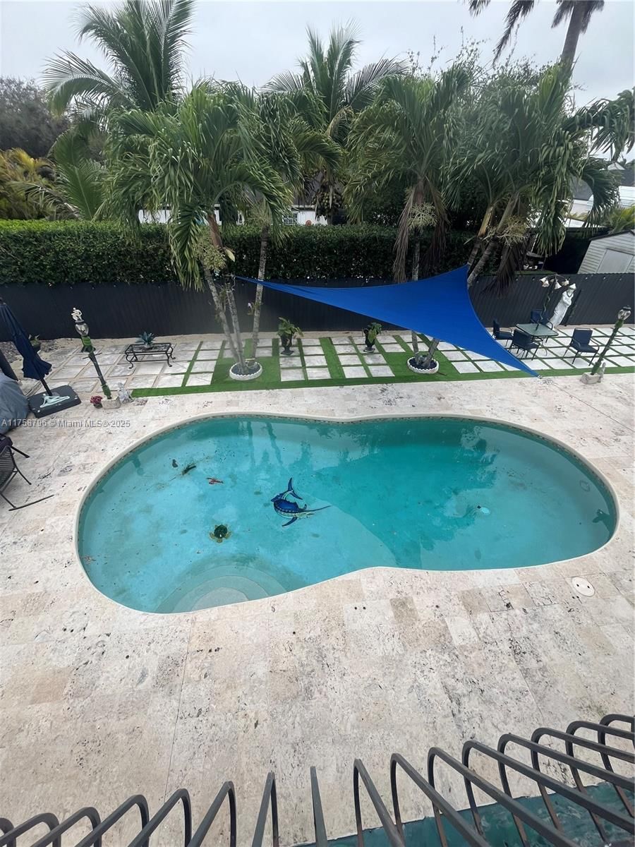 Real estate property located at 15510 152nd Ter, Miami-dade, Weitzer Shauna Meadows Se, Miami, FL