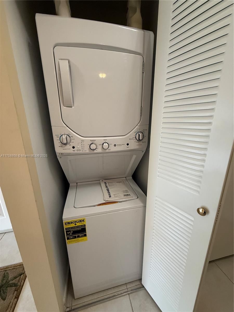 Real estate property located at 7270 114th Ave #201-9, Miami-dade, Palm Gardens At Doral Con, Doral, FL
