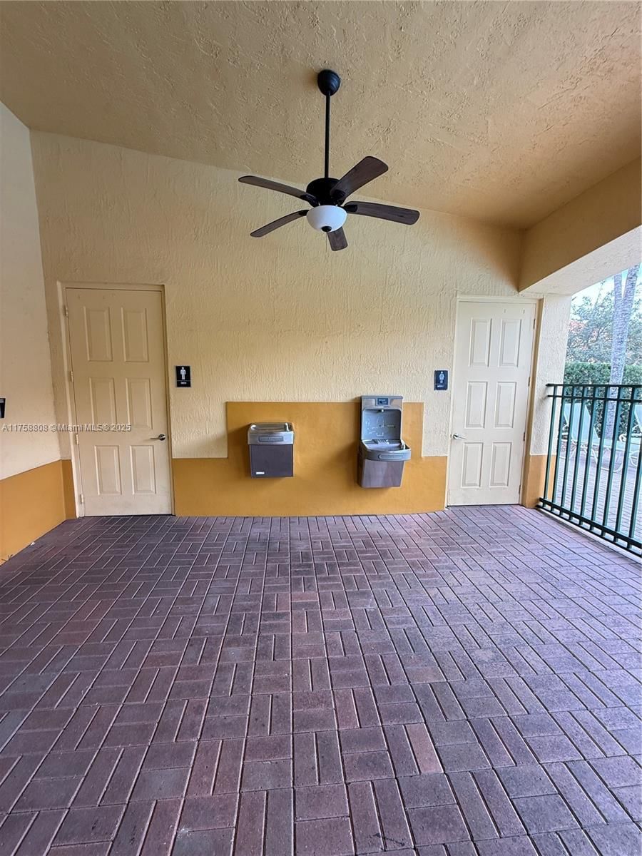 Real estate property located at 7270 114th Ave #201-9, Miami-dade, Palm Gardens At Doral Con, Doral, FL
