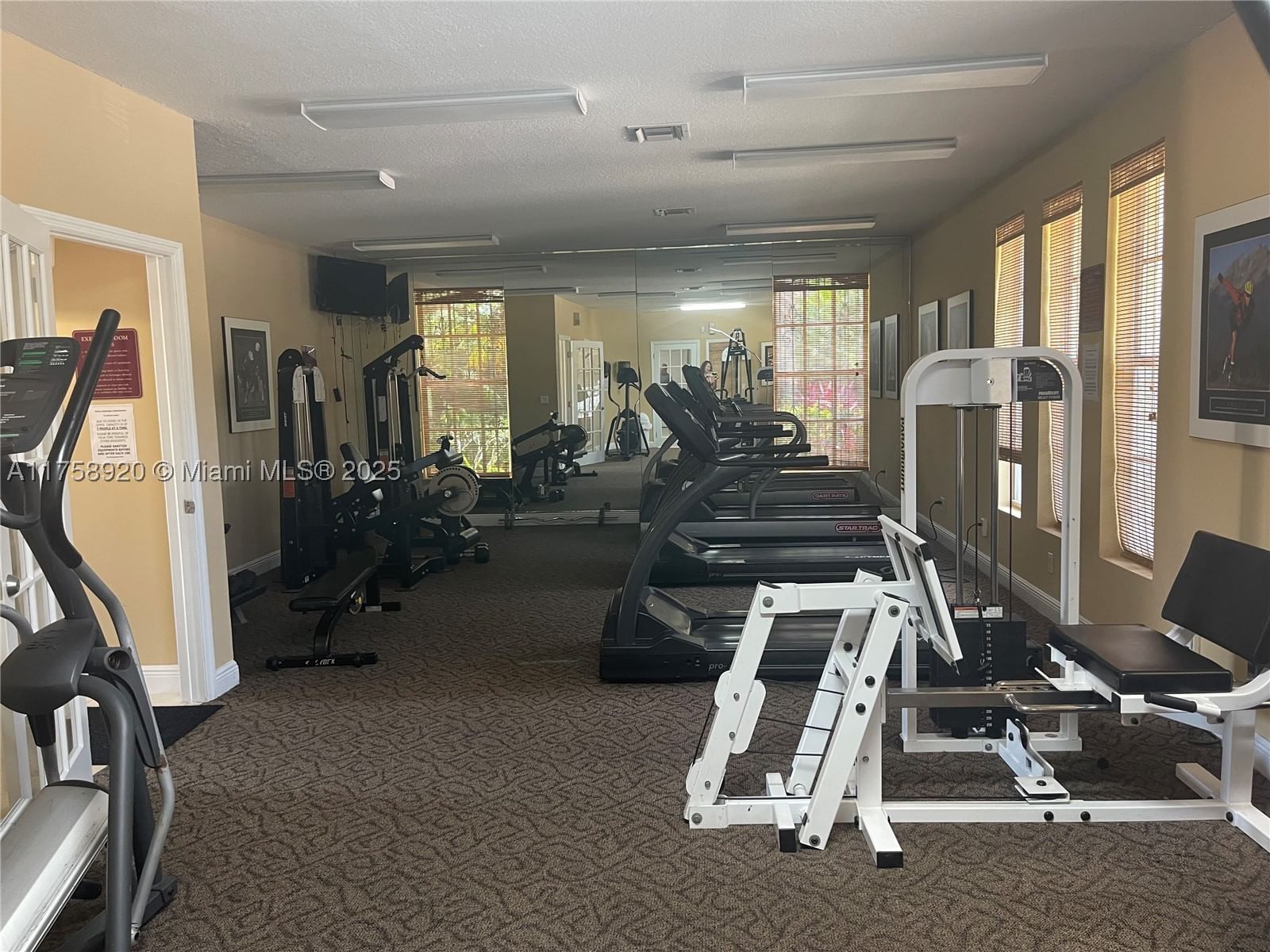 Real estate property located at 1247 46th Ave #1312, Broward, Royal Poinciana Condo, Pompano Beach, FL