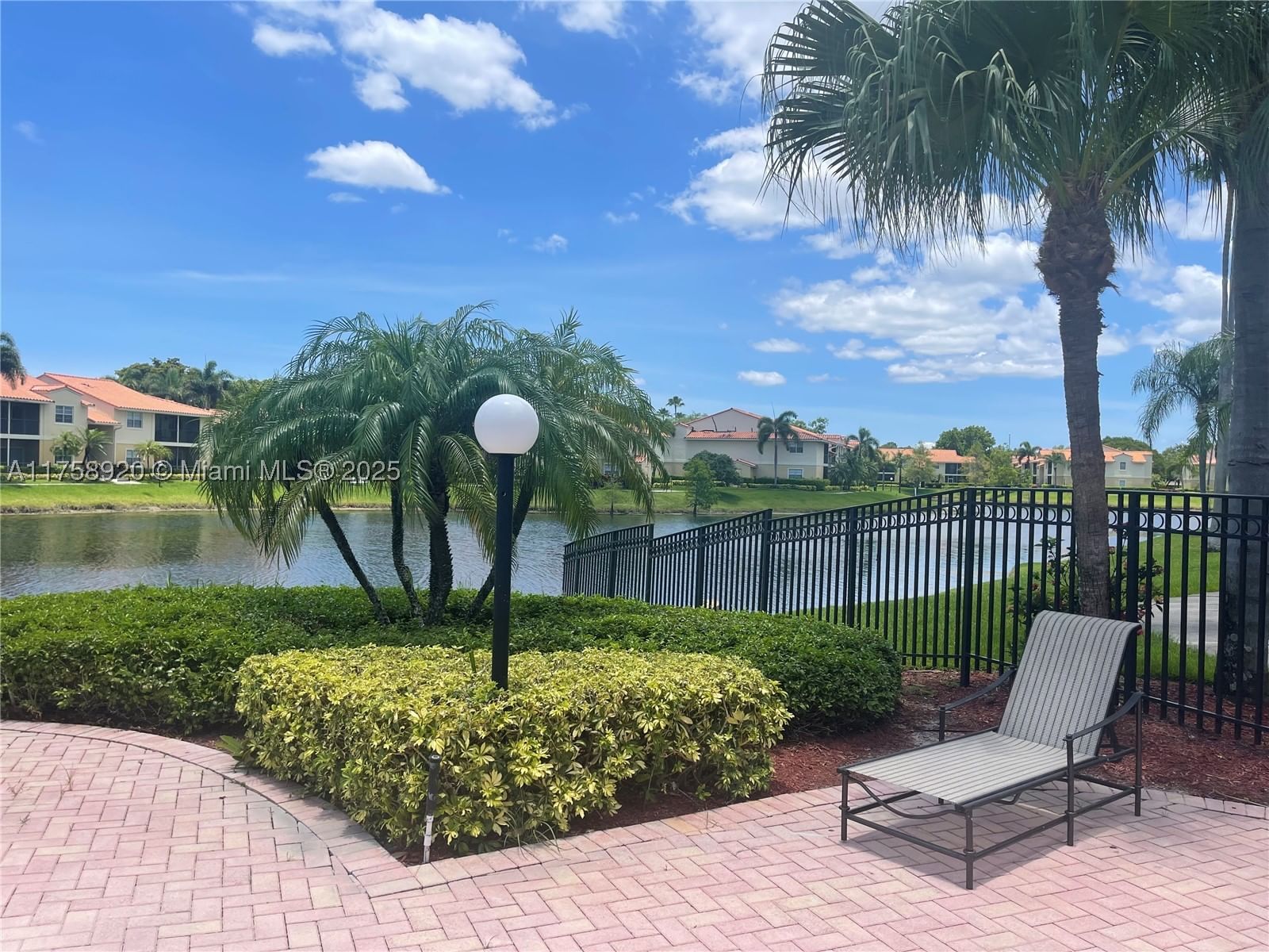 Real estate property located at 1247 46th Ave #1312, Broward, Royal Poinciana Condo, Pompano Beach, FL