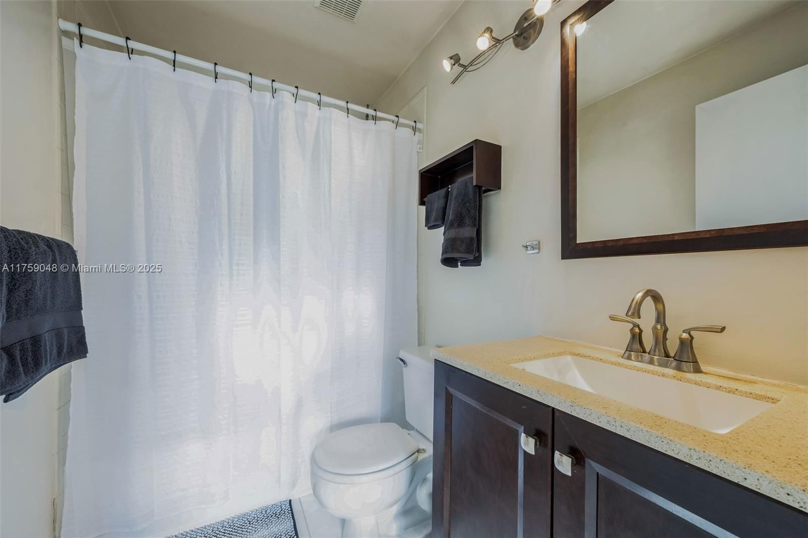 Real estate property located at 19206 Glenmoor Dr, Palm Beach, Sterling Villages Of Palm, West Palm Beach, FL
