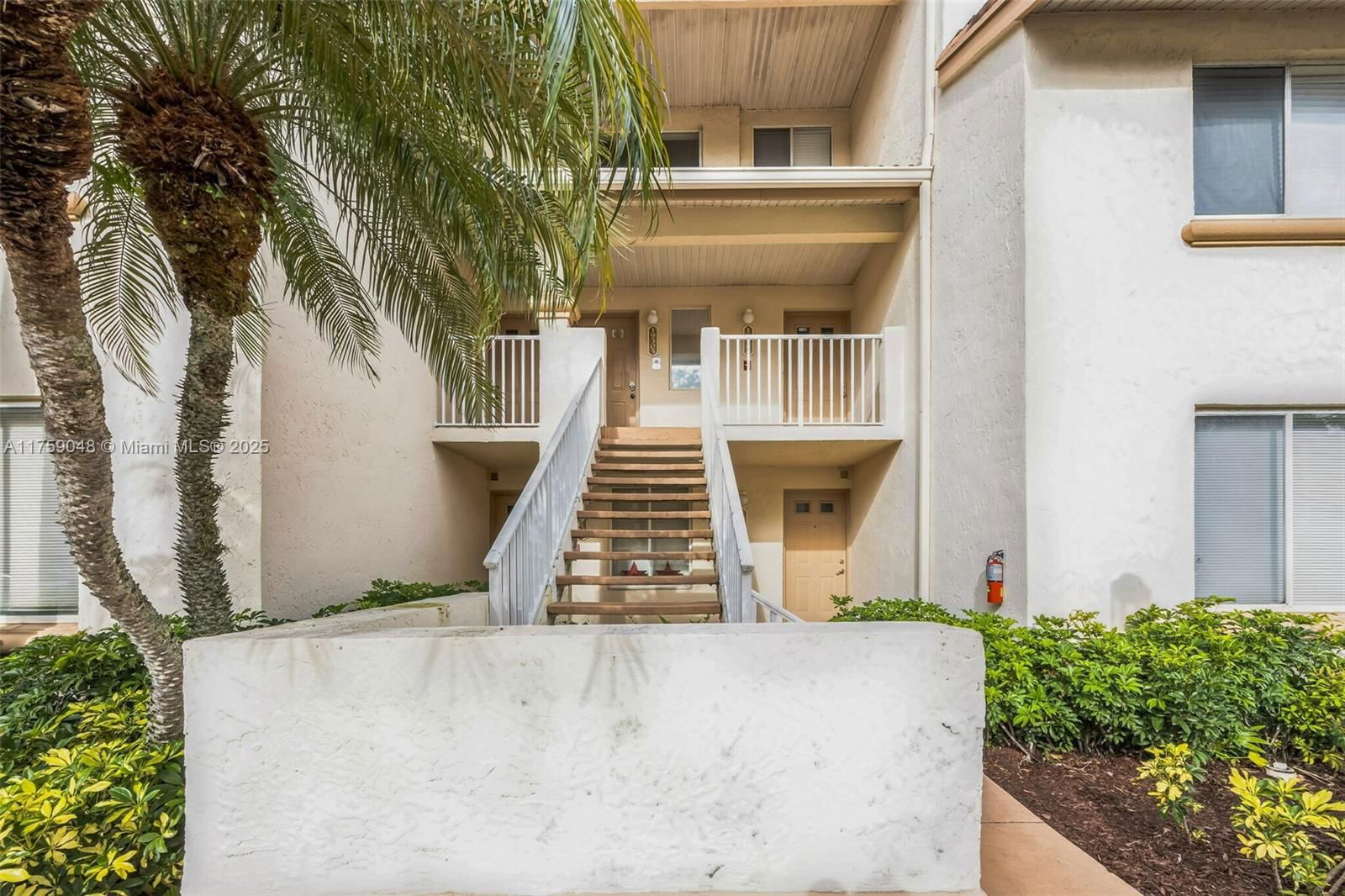Real estate property located at 19206 Glenmoor Dr, Palm Beach, Sterling Villages Of Palm, West Palm Beach, FL