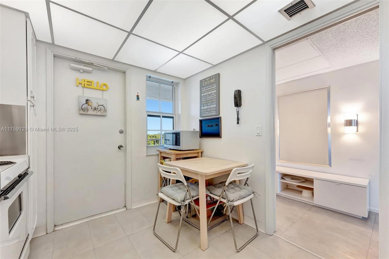 Real estate property located at 3080 Course Dr #608, Broward, No 51 Palm-aire Country C, Pompano Beach, FL