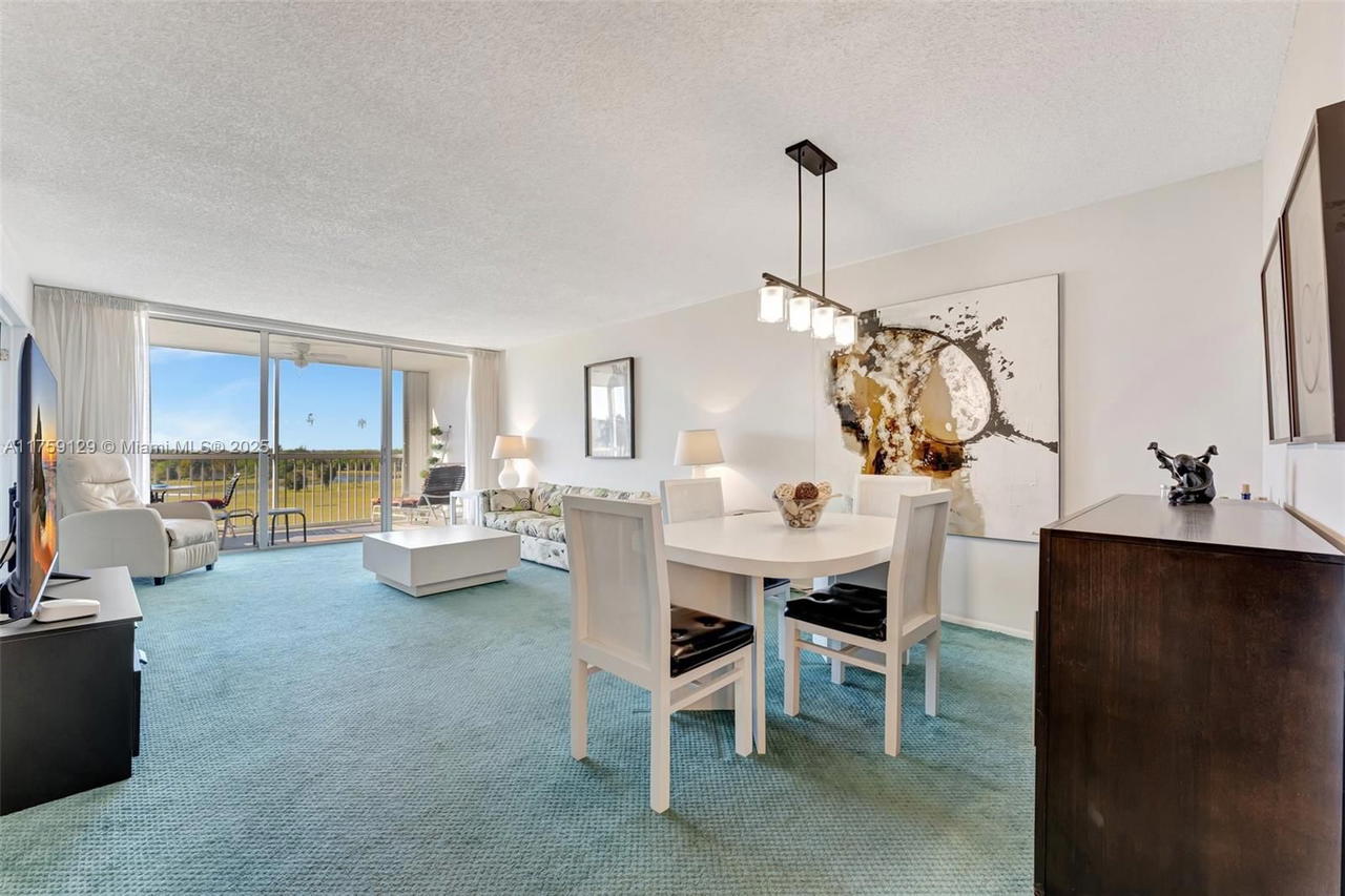Real estate property located at 3080 Course Dr #608, Broward, No 51 Palm-aire Country C, Pompano Beach, FL