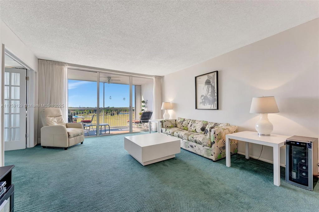 Real estate property located at 3080 Course Dr #608, Broward, No 51 Palm-aire Country C, Pompano Beach, FL