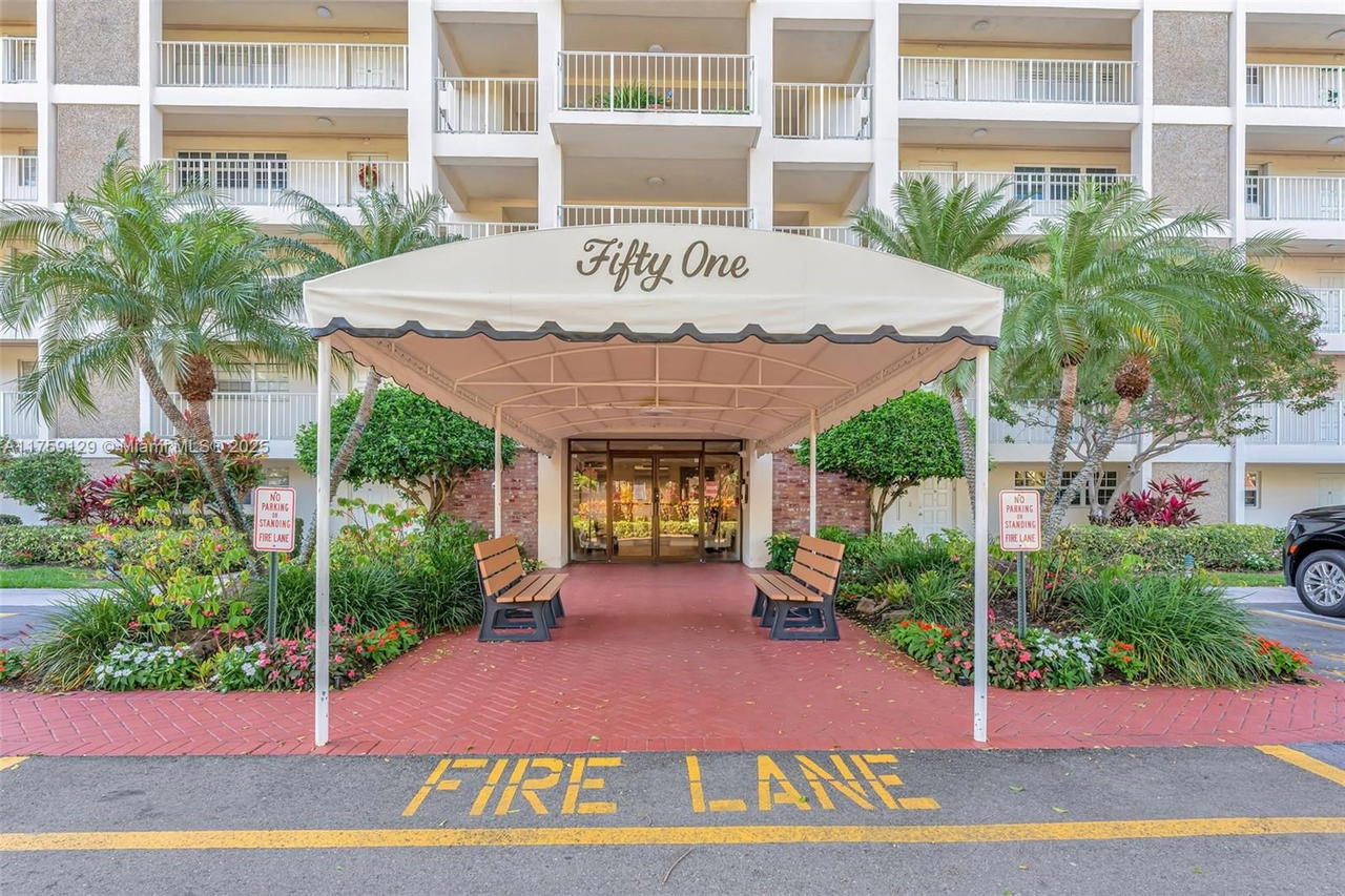 Real estate property located at 3080 Course Dr #608, Broward, No 51 Palm-aire Country C, Pompano Beach, FL
