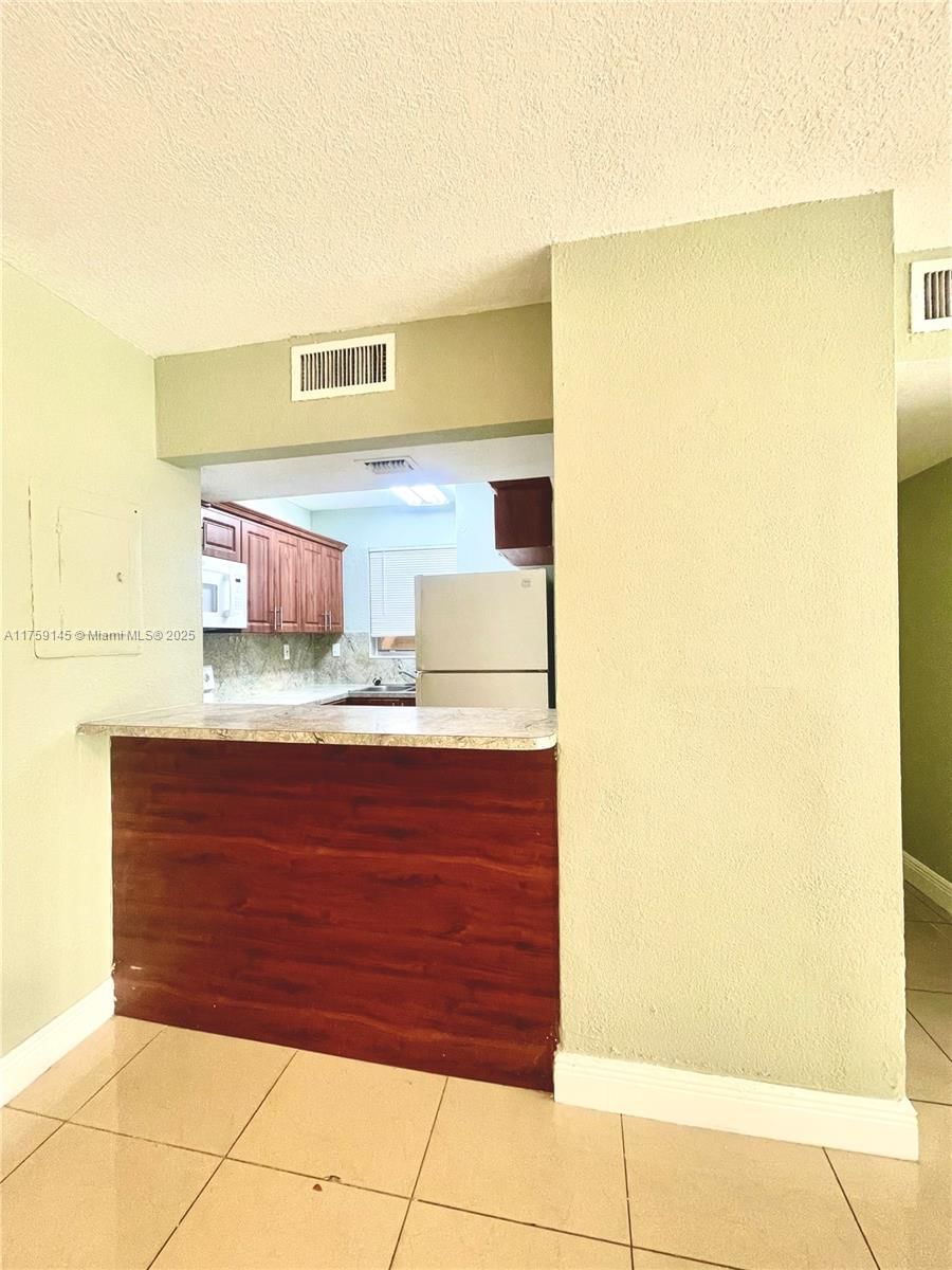 Real estate property located at 8870 Fontainebleau Blvd #103, Miami-dade, San Marco Condo, Miami, FL