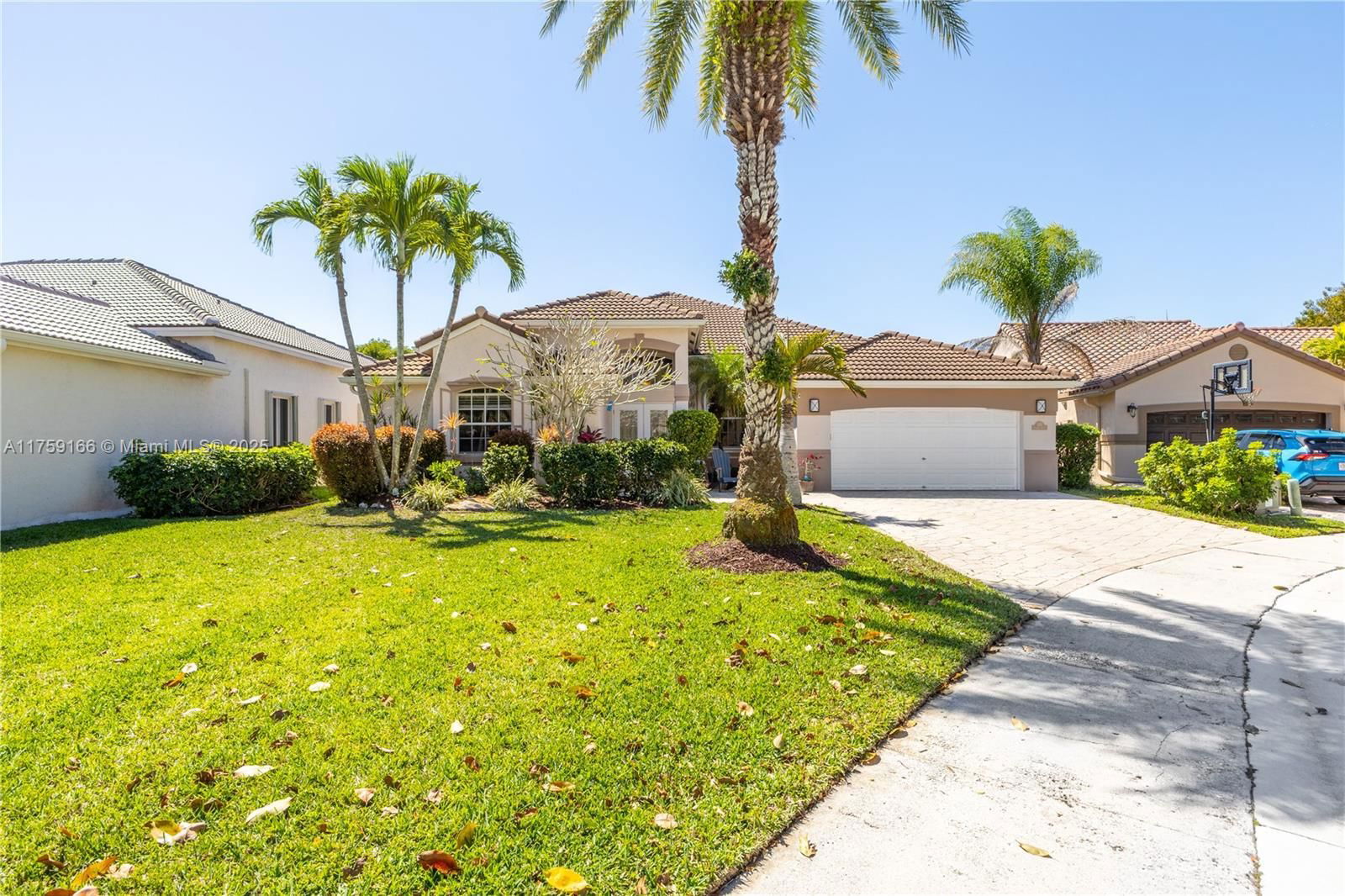 Real estate property located at 630 Heritage Dr, Broward, Sector 4 North, Weston, FL