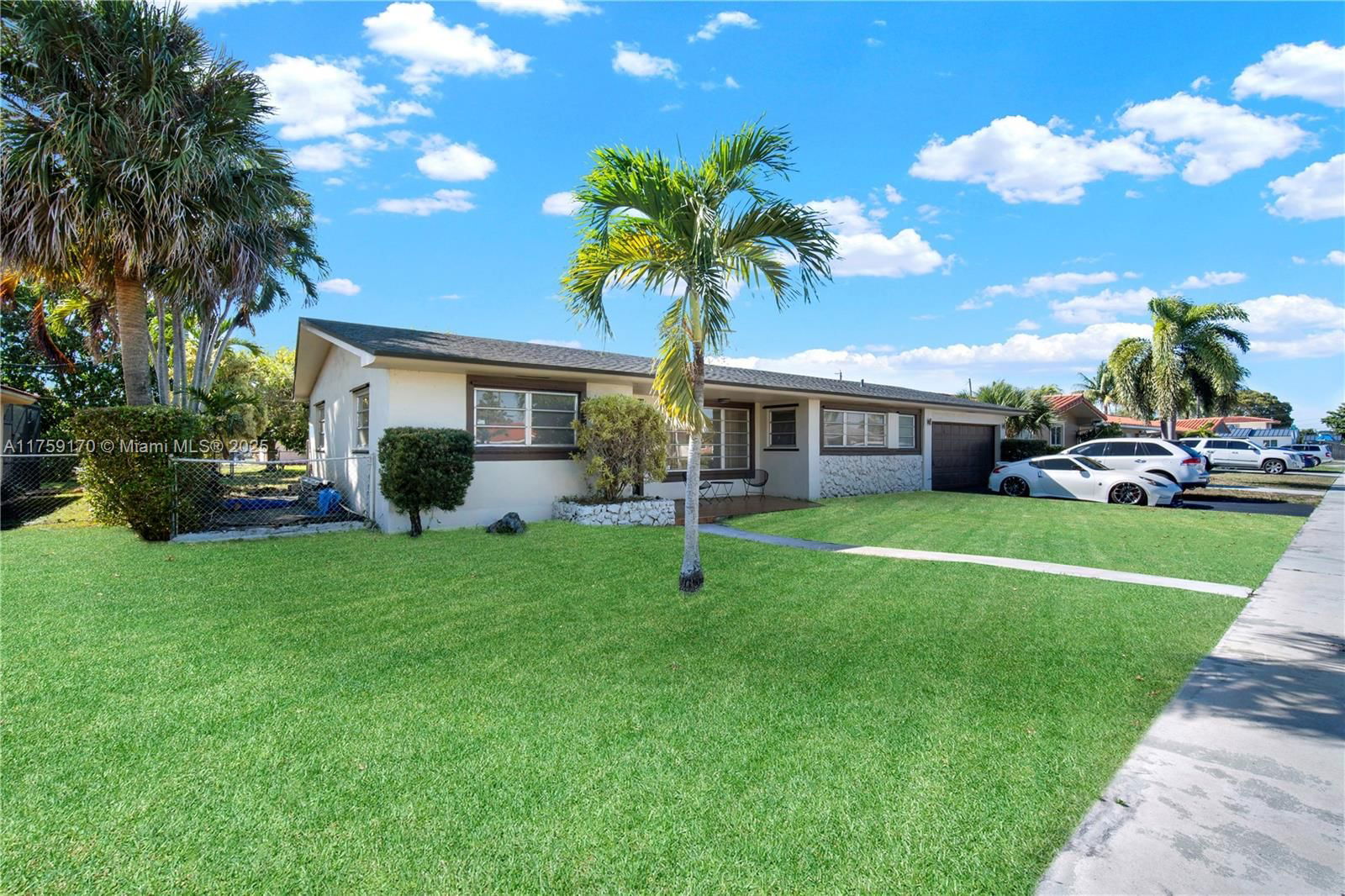 Real estate property located at 7850 16th Ave, Miami-dade, Palm Springs Lakes 5th Ad, Hialeah, FL