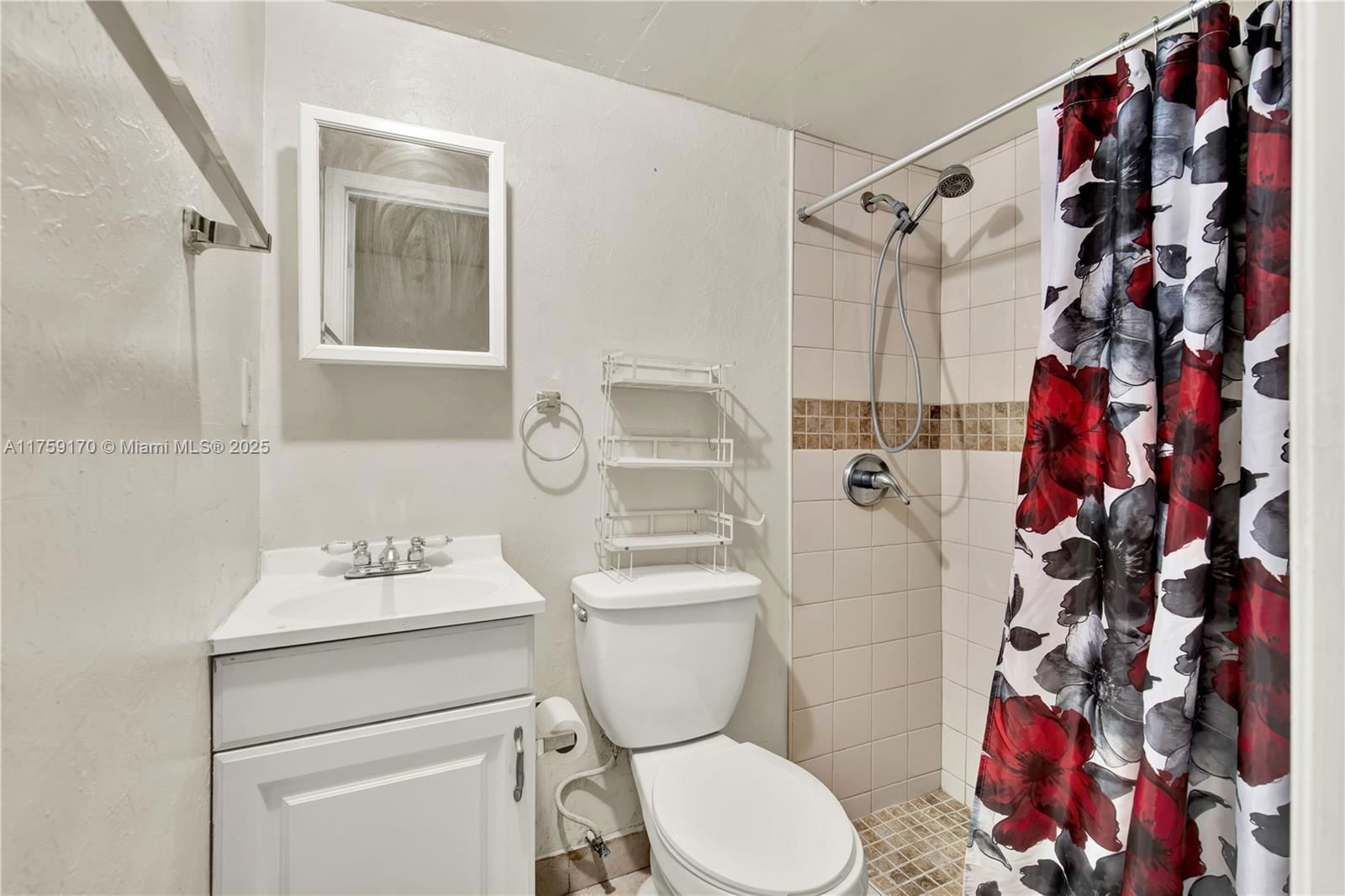 Real estate property located at 7850 16th Ave, Miami-dade, Palm Springs Lakes 5th Ad, Hialeah, FL