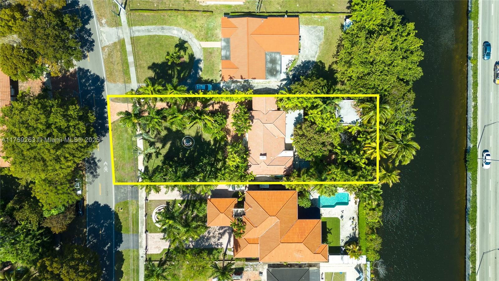Real estate property located at 33 Royal Poinciana Blvd, Miami-dade, Rev Pl Sec 2 Cc Estates, Miami Springs, FL