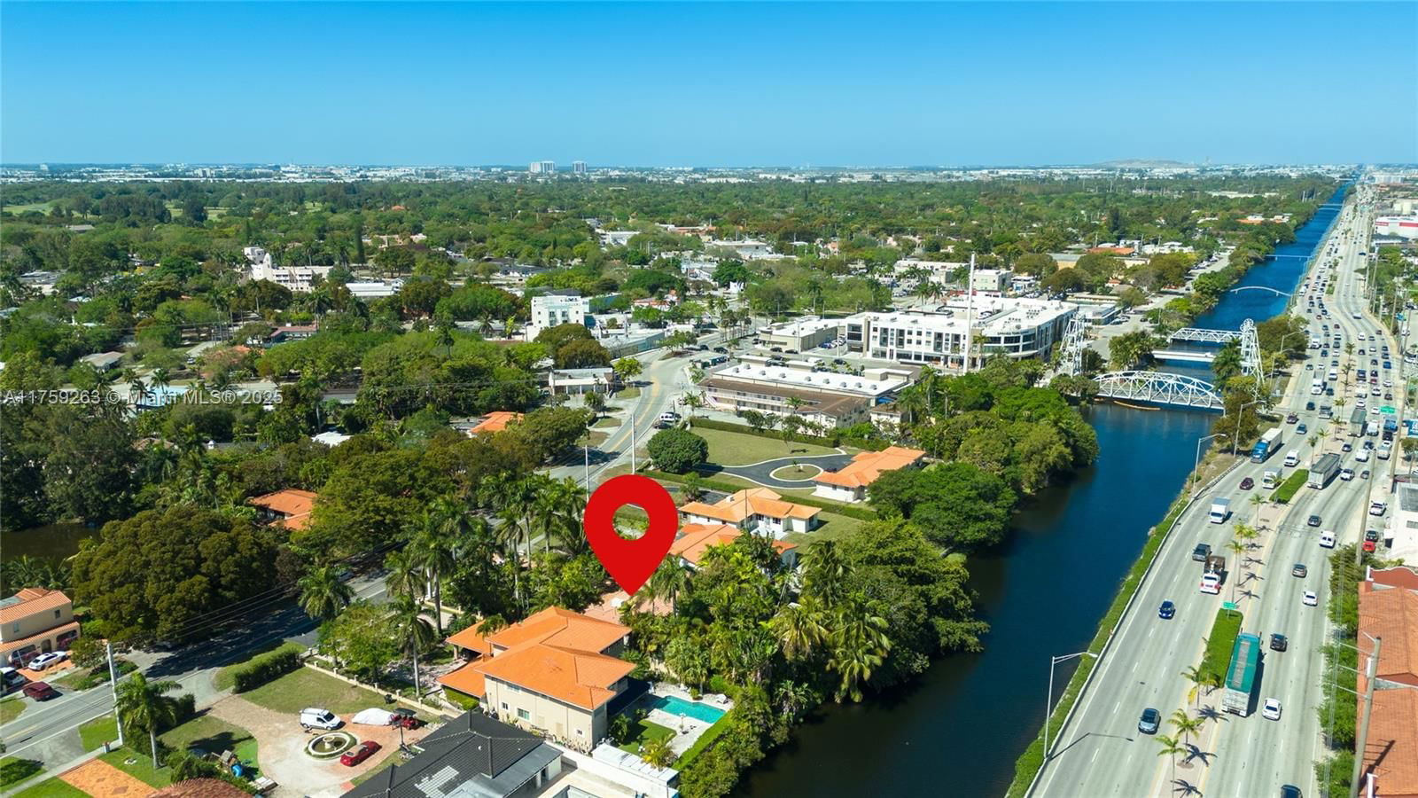 Real estate property located at 33 Royal Poinciana Blvd, Miami-dade, Rev Pl Sec 2 Cc Estates, Miami Springs, FL