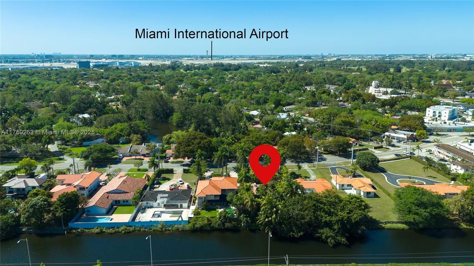 Real estate property located at 33 Royal Poinciana Blvd, Miami-dade, Rev Pl Sec 2 Cc Estates, Miami Springs, FL