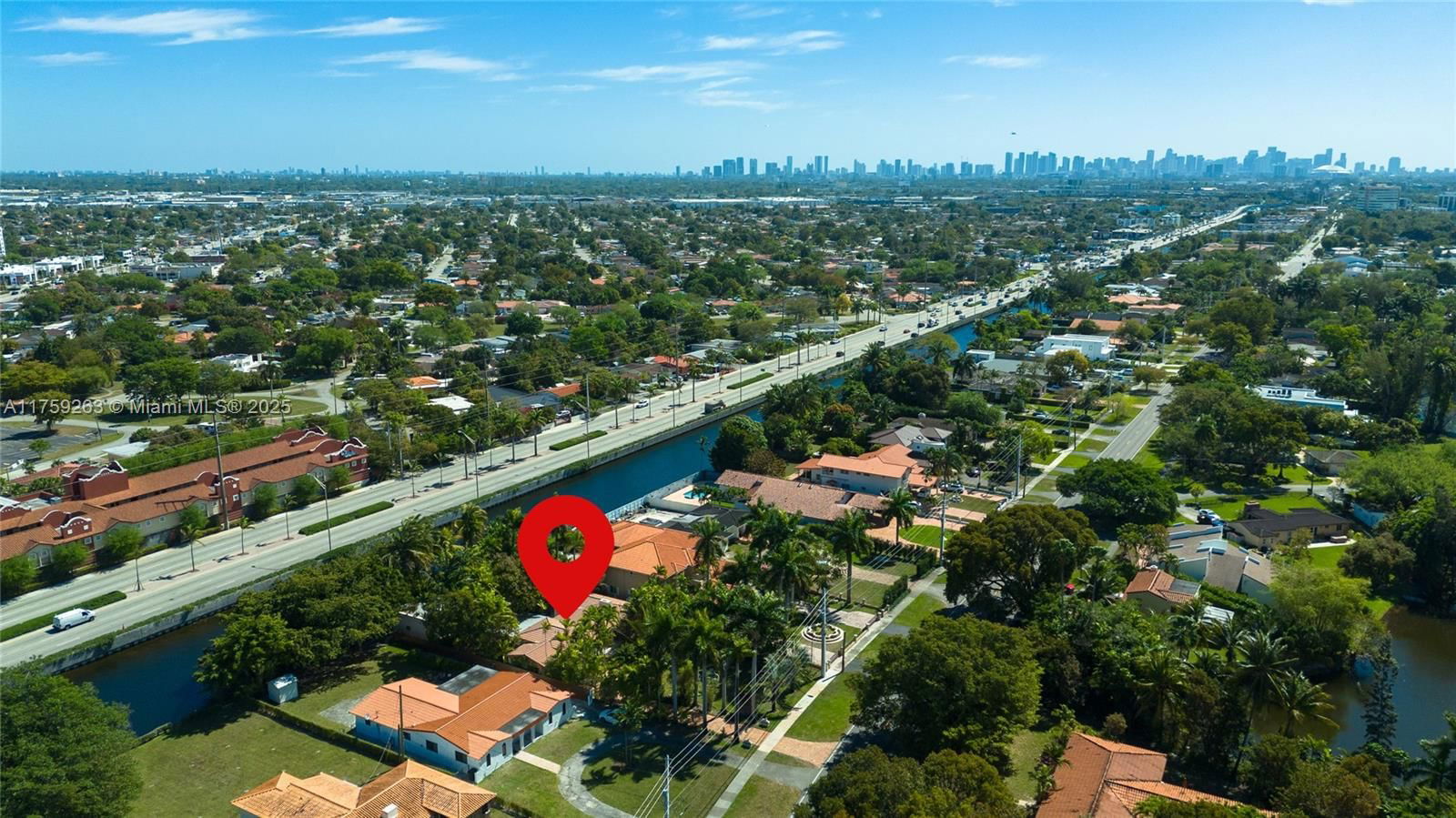 Real estate property located at 33 Royal Poinciana Blvd, Miami-dade, Rev Pl Sec 2 Cc Estates, Miami Springs, FL