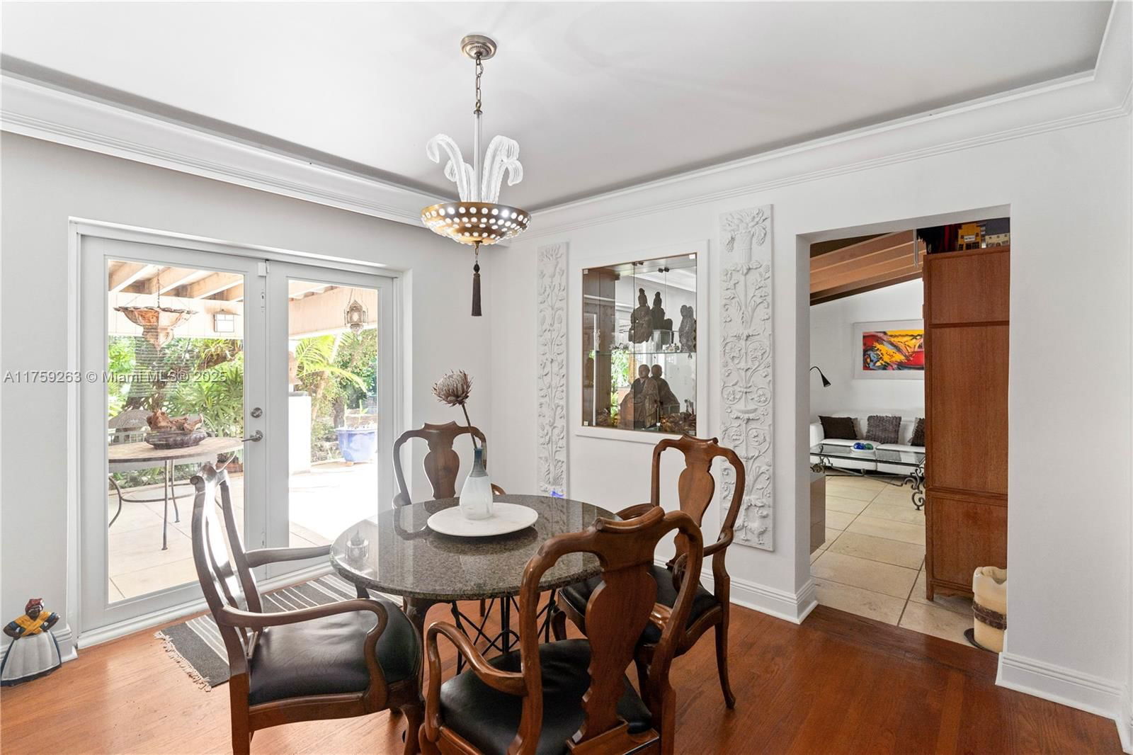 Real estate property located at 33 Royal Poinciana Blvd, Miami-dade, Rev Pl Sec 2 Cc Estates, Miami Springs, FL