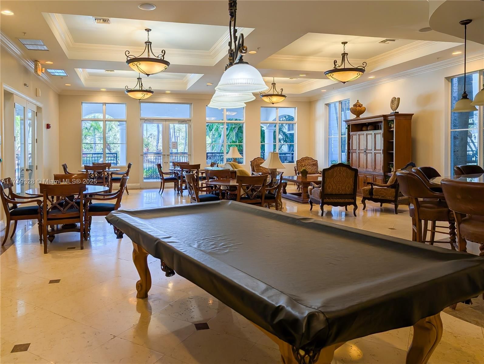 Real estate property located at 1660 Renaissance Commons Blvd #2124, Palm Beach, Vizcaya Lakes Condo, Boynton Beach, FL