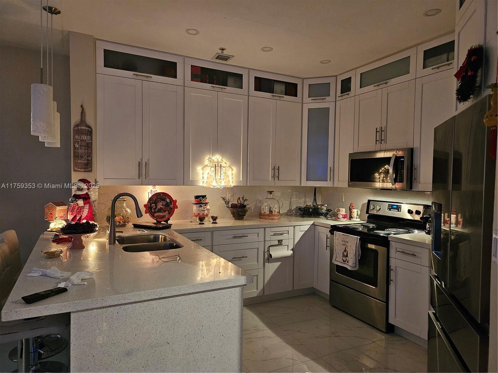Real estate property located at 8858 Flagler St #206, Miami-dade, Century Park Condo No 2, Miami, FL