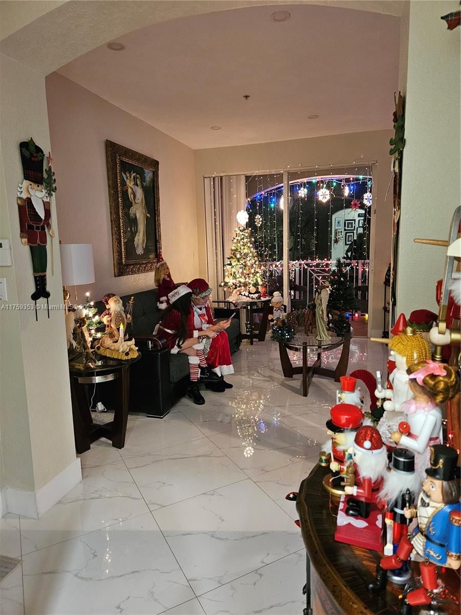 Real estate property located at 8858 Flagler St #206, Miami-dade, Century Park Condo No 2, Miami, FL