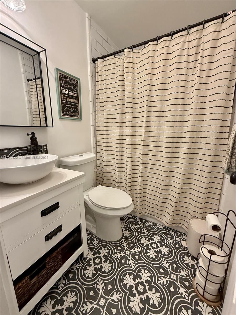 Real estate property located at 10106 144th Ave, Miami-dade, Munne Sub 1st Addn, Miami, FL