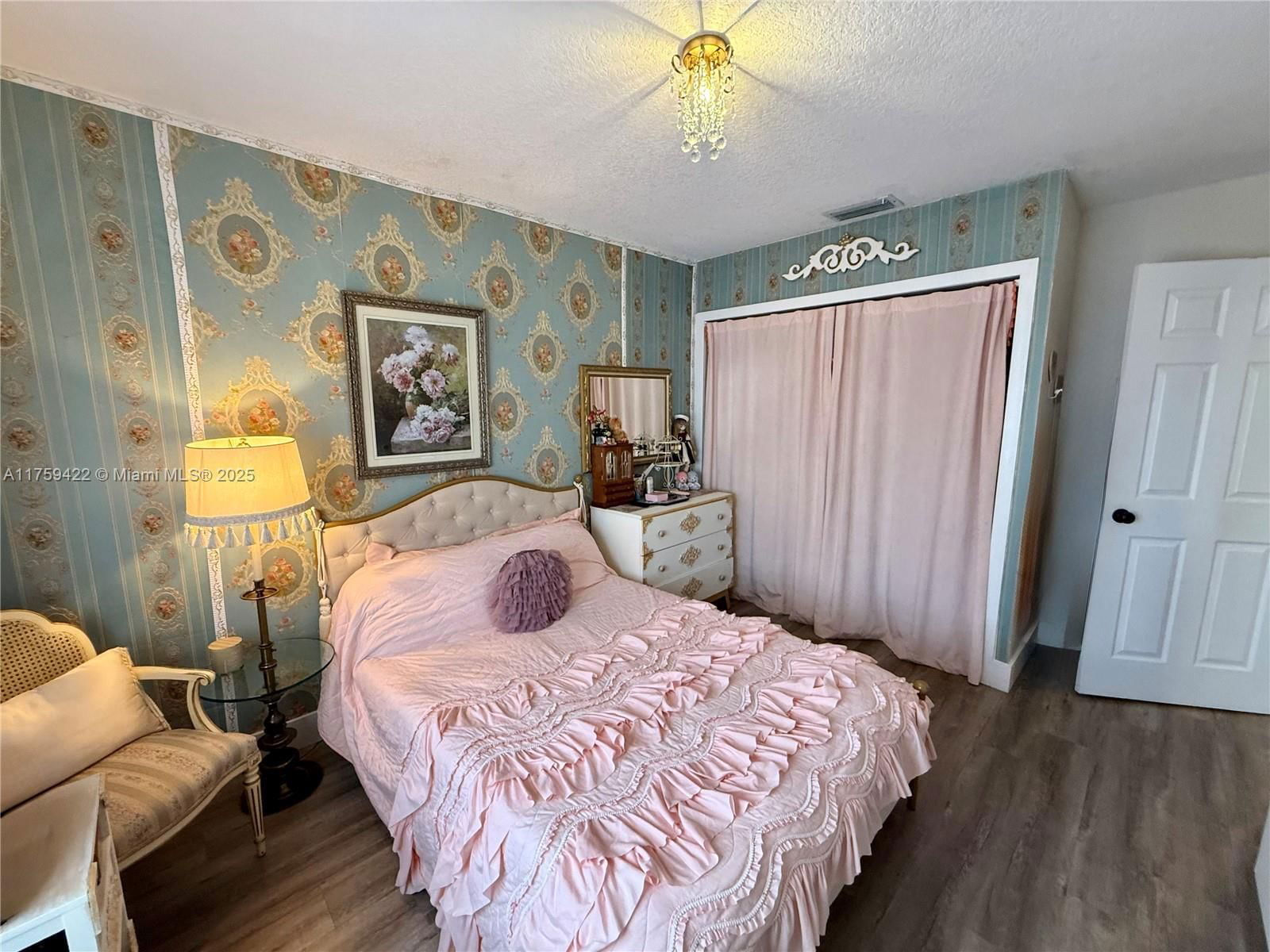 Real estate property located at 10106 144th Ave, Miami-dade, Munne Sub 1st Addn, Miami, FL