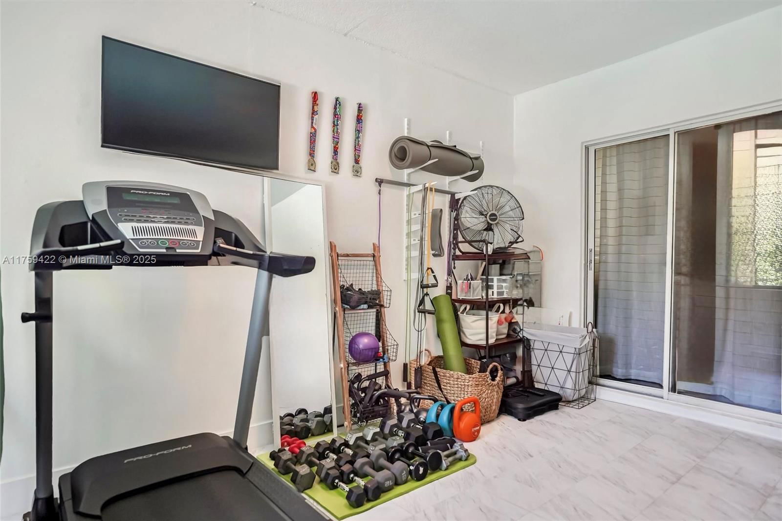 Real estate property located at 10106 144th Ave, Miami-dade, Munne Sub 1st Addn, Miami, FL
