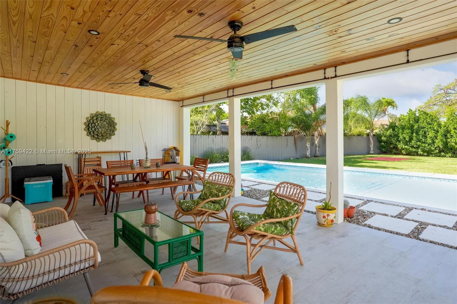 Real estate property located at 10106 144th Ave, Miami-dade, Munne Sub 1st Addn, Miami, FL